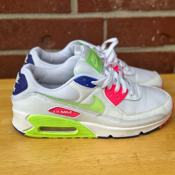 Nike‎ Air Max White Green Pink Sneakers - Picture 7 of 9